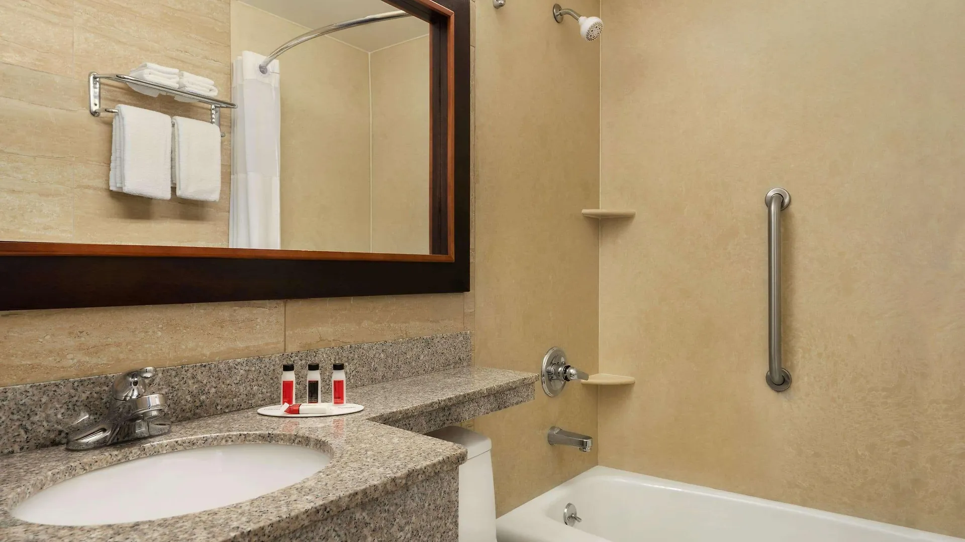 ניו יורק Days Inn By Wyndham Long Island City ניו יורק